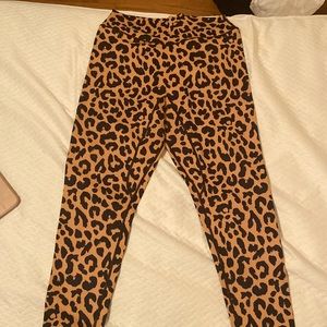Balance Athletica Kingdom cheetah print legging
